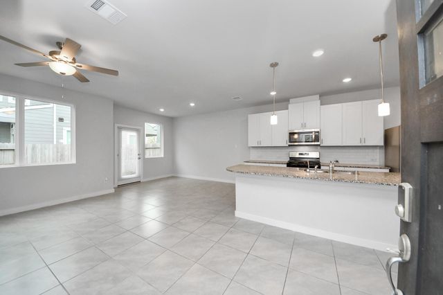 3830 Glossy Lake Drive, Houston, TX 77082