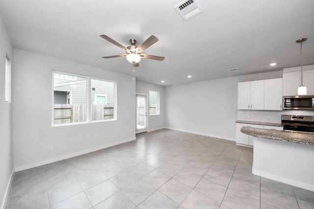 3830 Glossy Lake Drive, Houston, TX 77082