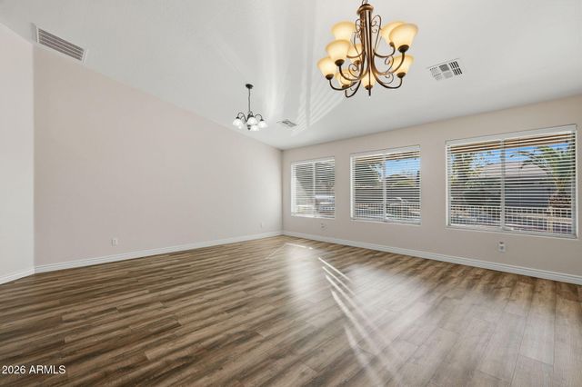 8357 W SAN JUAN Avenue, Glendale, AZ 85305