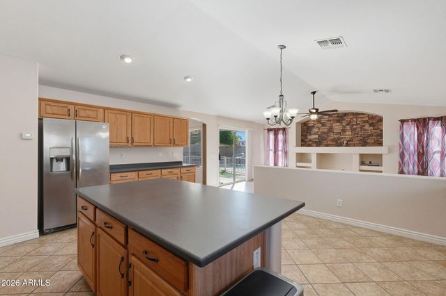 8357 W SAN JUAN Avenue, Glendale, AZ 85305