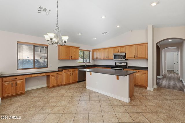 8357 W SAN JUAN Avenue, Glendale, AZ 85305