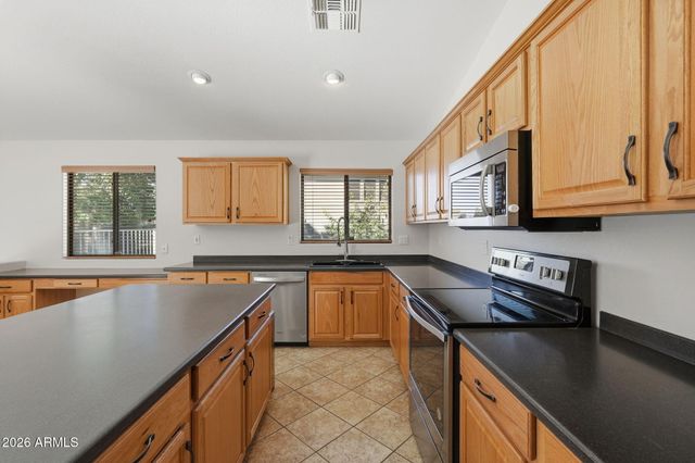 8357 W SAN JUAN Avenue, Glendale, AZ 85305