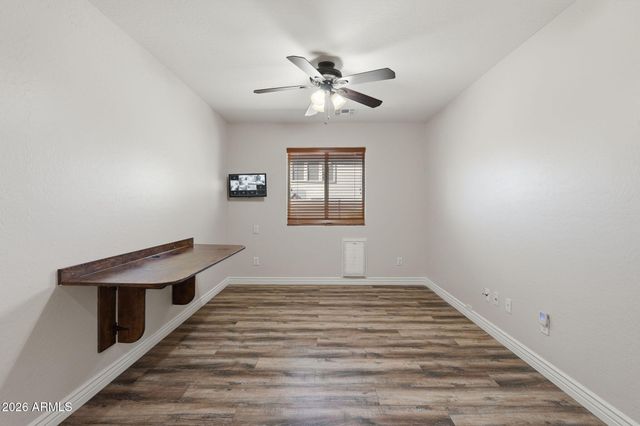 8357 W SAN JUAN Avenue, Glendale, AZ 85305