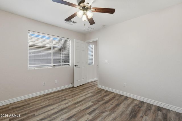 8357 W SAN JUAN Avenue, Glendale, AZ 85305