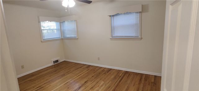 1350 N Kings Drive, Fayetteville, AR 72701