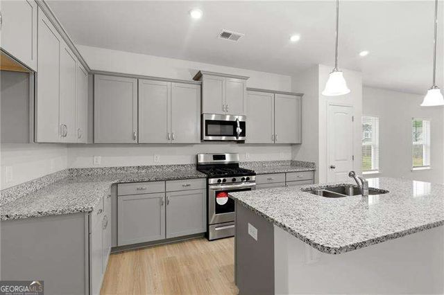 503 Denton Drive, Adairsville, GA 30103