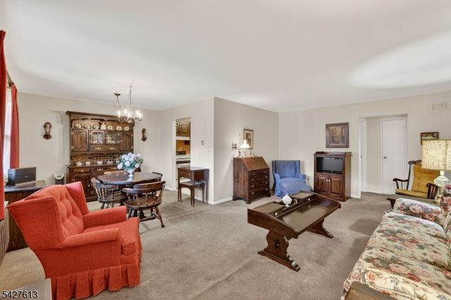 15 Cottage St 11A, Midland Park Boro, NJ 07432