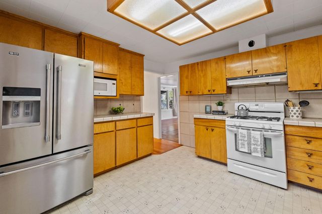 22101 Longeway Rd, Sonora, CA 95370