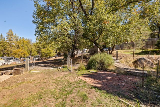 22101 Longeway Rd, Sonora, CA 95370