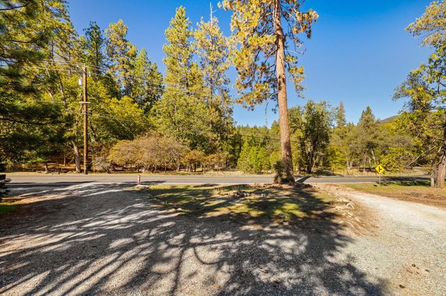 22101 Longeway Rd, Sonora, CA 95370