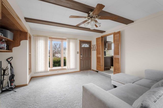 9402 W Cleveland AVENUE, West Allis, WI 53227