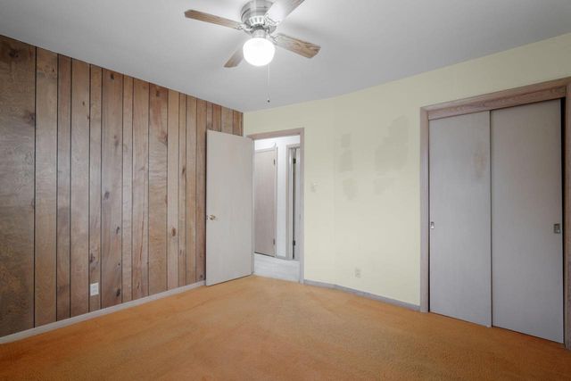 9402 W Cleveland AVENUE, West Allis, WI 53227