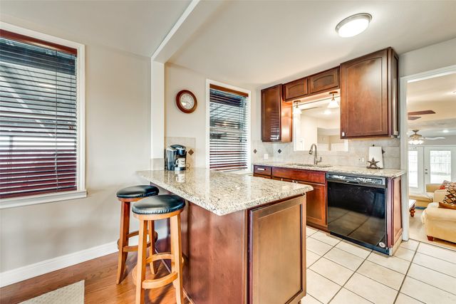 2517 Littlepage Street, Fort Worth, TX 76107