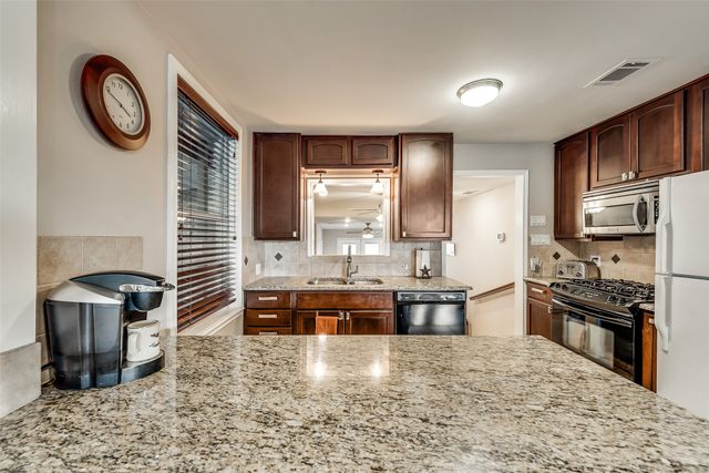 2517 Littlepage Street, Fort Worth, TX 76107