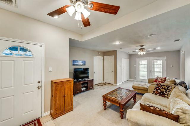 2517 Littlepage Street, Fort Worth, TX 76107