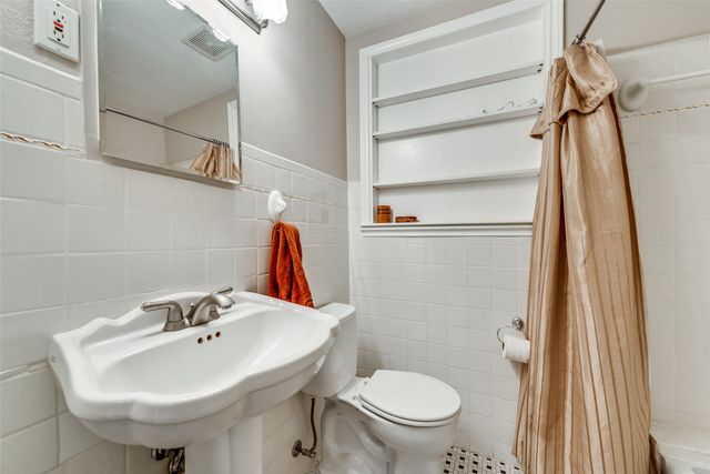 2517 Littlepage Street, Fort Worth, TX 76107