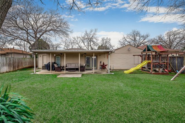 2517 Littlepage Street, Fort Worth, TX 76107