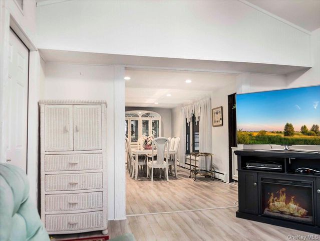 3 Carlton Road, Orangeburg, NY 10962