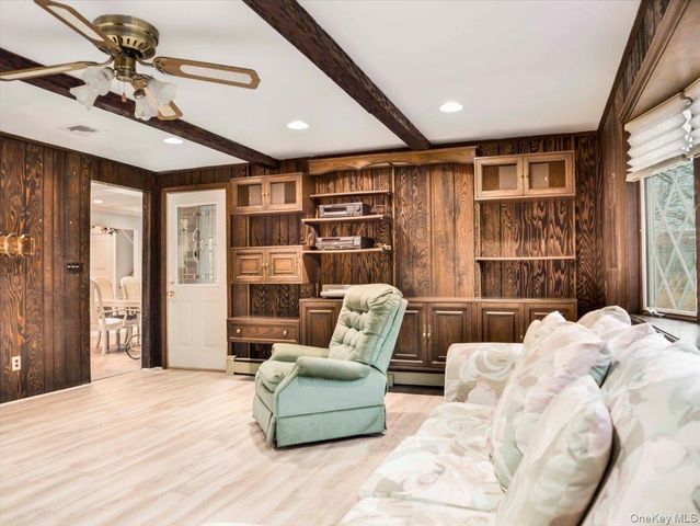 3 Carlton Road, Orangeburg, NY 10962