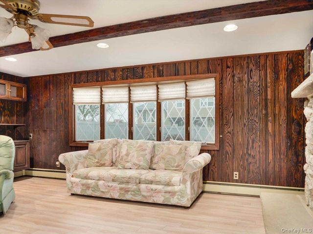 3 Carlton Road, Orangeburg, NY 10962