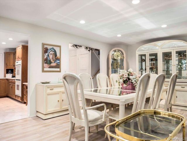 3 Carlton Road, Orangeburg, NY 10962