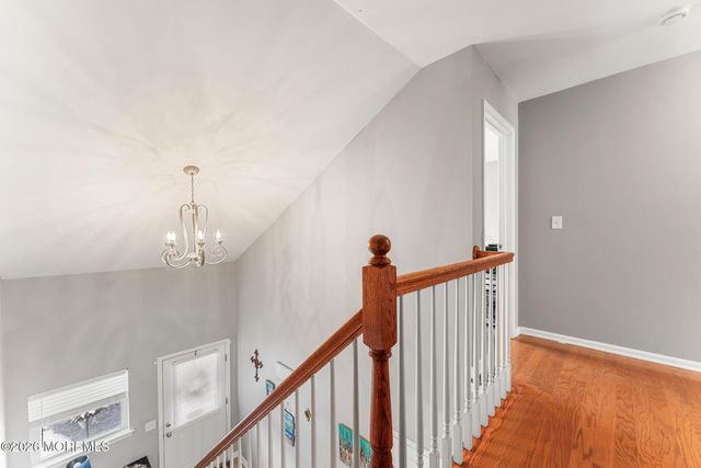 17 Wiley Way, Toms River, NJ 08757