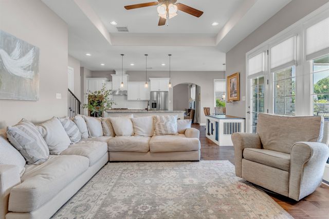 615 GLENSHEE DR, Rossville, TN 38066