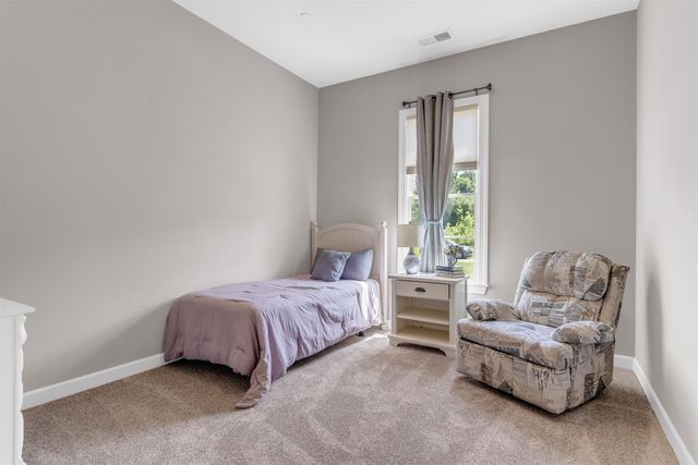 615 GLENSHEE DR, Rossville, TN 38066