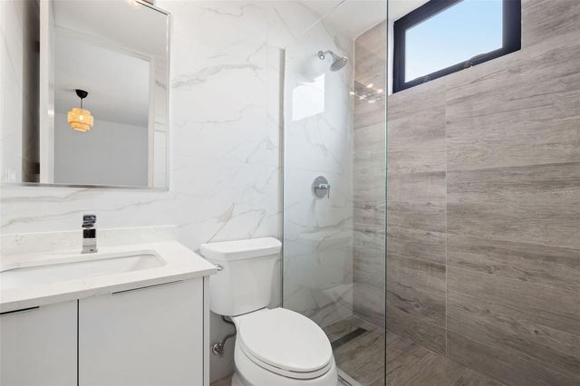 151 AZURITA, Bayamon, PR 00957