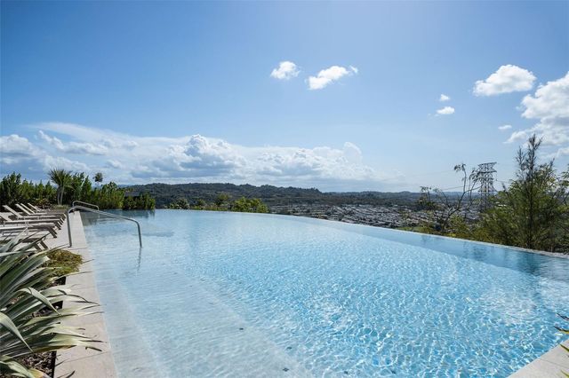 151 AZURITA, Bayamon, PR 00957