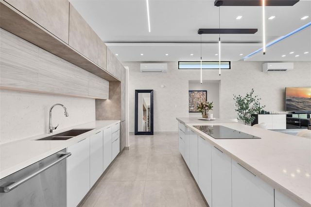 151 AZURITA, Bayamon, PR 00957