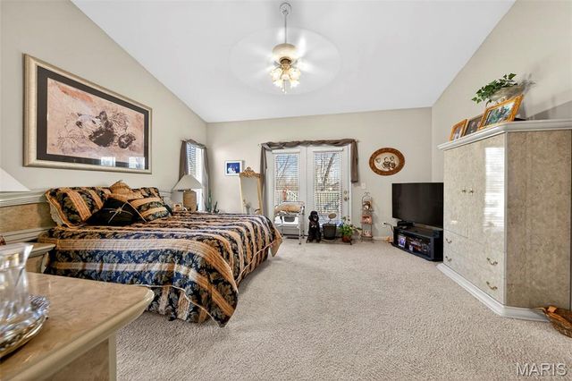 1521 Hibernation Hollow, Wentzville, MO 63385