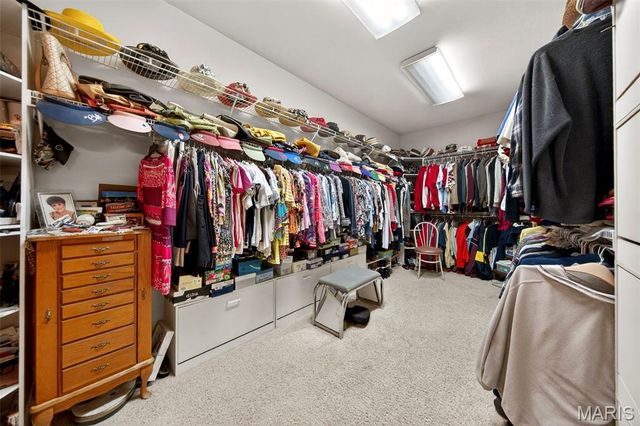 1521 Hibernation Hollow, Wentzville, MO 63385