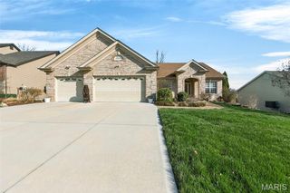 1521 Hibernation Hollow, Wentzville, MO 63385