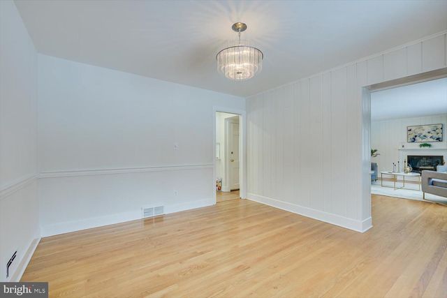 40 DOGWOOD LN, Princeton, NJ 08540