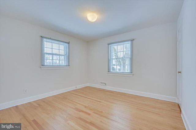 40 DOGWOOD LN, Princeton, NJ 08540