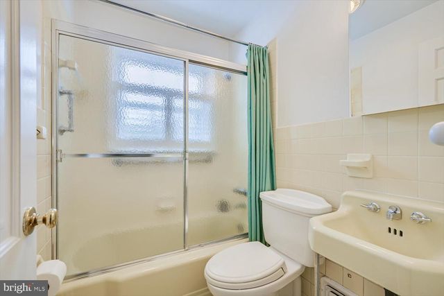 40 DOGWOOD LN, Princeton, NJ 08540