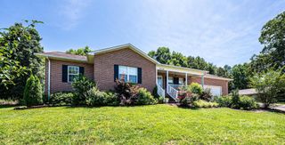 4128 River Run Circle, Hickory, NC 28602