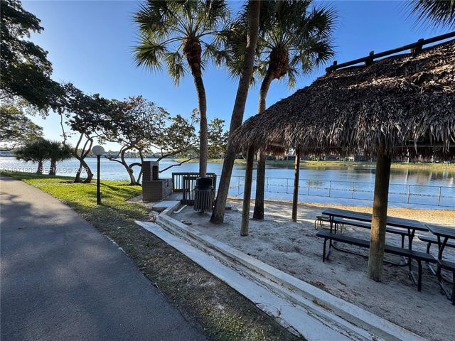 1101 Colony Point Cir 102, Pembroke Pines, FL 33026