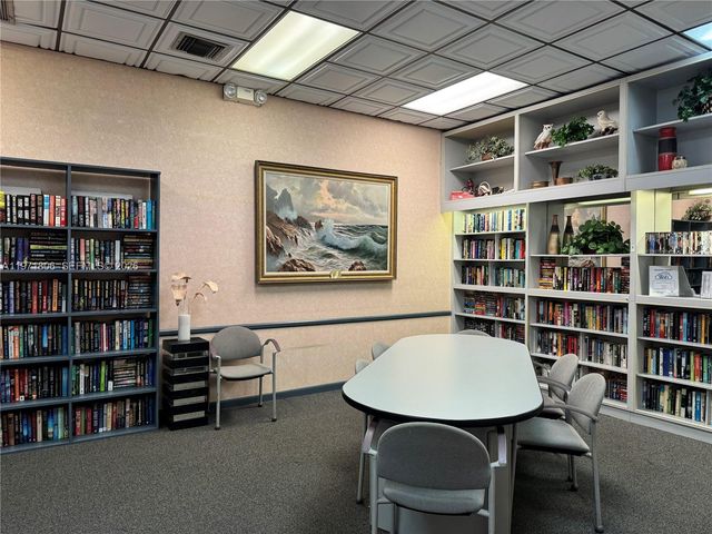 1101 Colony Point Cir 102, Pembroke Pines, FL 33026