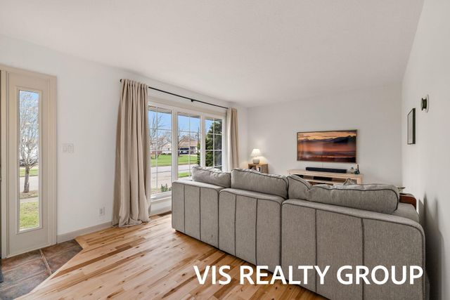 1700 Barbara Court, Grand Haven, MI 49417