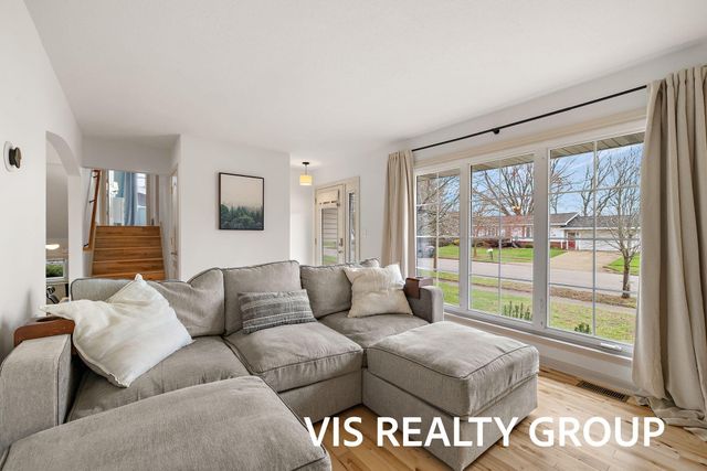 1700 Barbara Court, Grand Haven, MI 49417