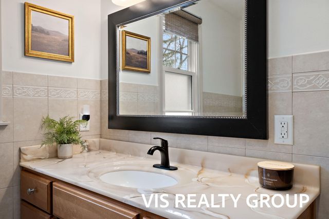 1700 Barbara Court, Grand Haven, MI 49417