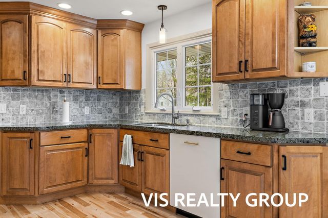 1700 Barbara Court, Grand Haven, MI 49417