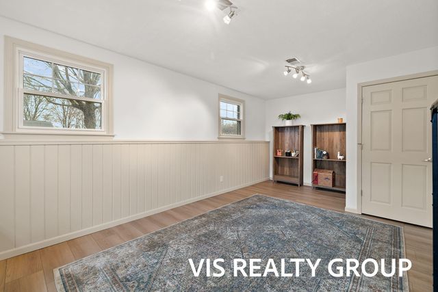 1700 Barbara Court, Grand Haven, MI 49417