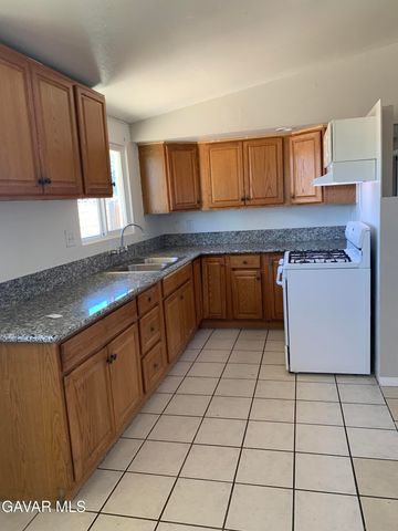 44727 W 21st Street, Lancaster, CA 93536