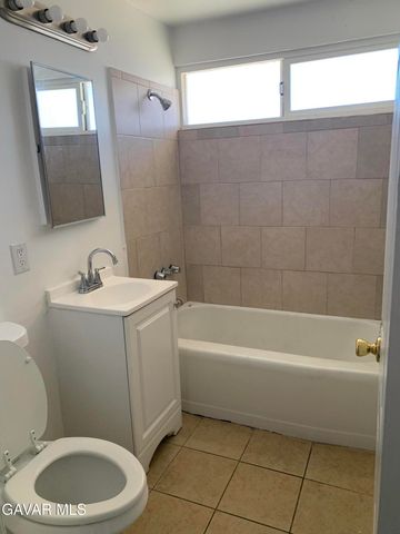 44727 W 21st Street, Lancaster, CA 93536