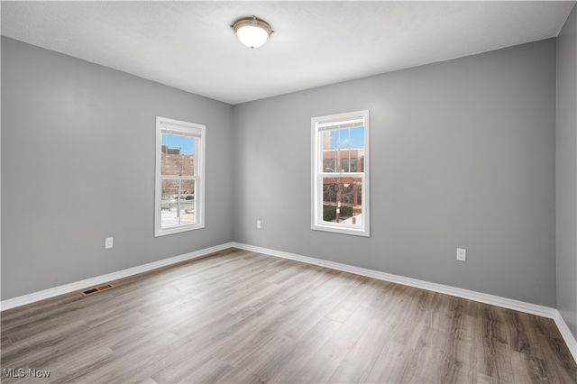 1438 W 116th Street, Cleveland, OH 44102