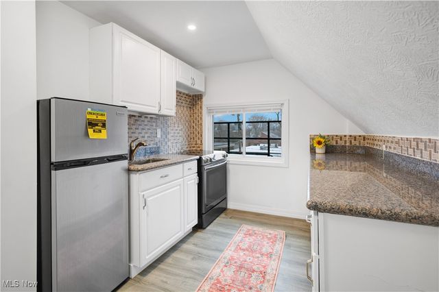 1438 W 116th Street, Cleveland, OH 44102