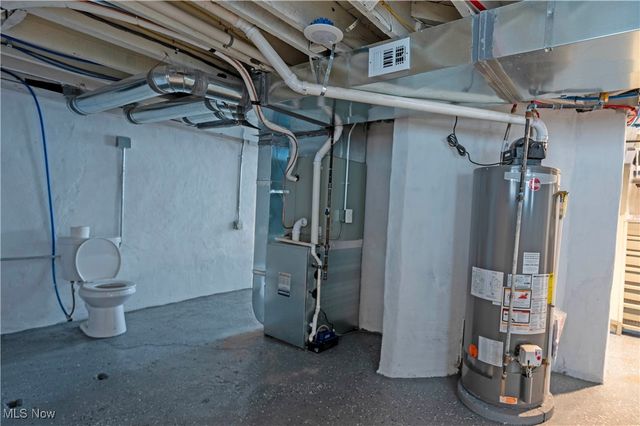 1438 W 116th Street, Cleveland, OH 44102